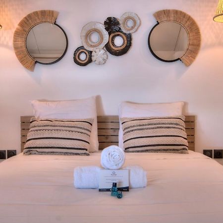 Apt - 4 Pers - Petit Duc - Renove - 44M² - Centre De Mont Rocquefeuil - Saint-Gilles-les Bains Luaran gambar