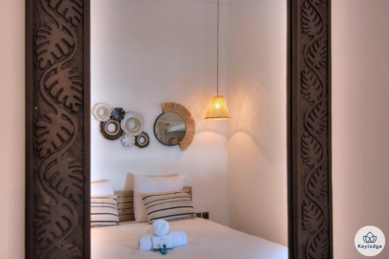 Apt - 4 Pers - Petit Duc - Renove - 44M² - Centre De Mont Rocquefeuil - Saint-Gilles-les Bains Luaran gambar