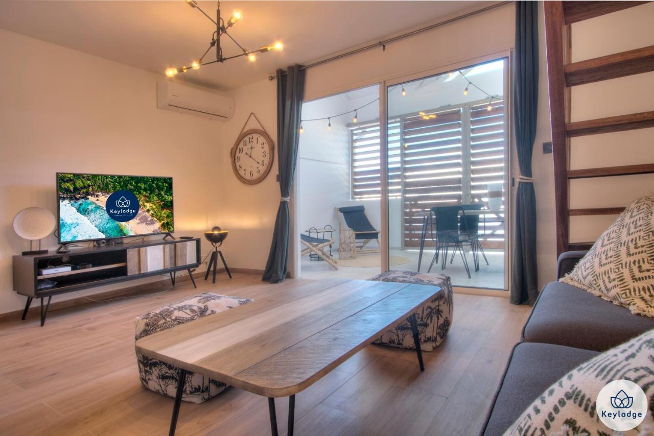 Apt - 4 Pers - Petit Duc - Renove - 44M² - Centre De Mont Rocquefeuil - Saint-Gilles-les Bains Luaran gambar