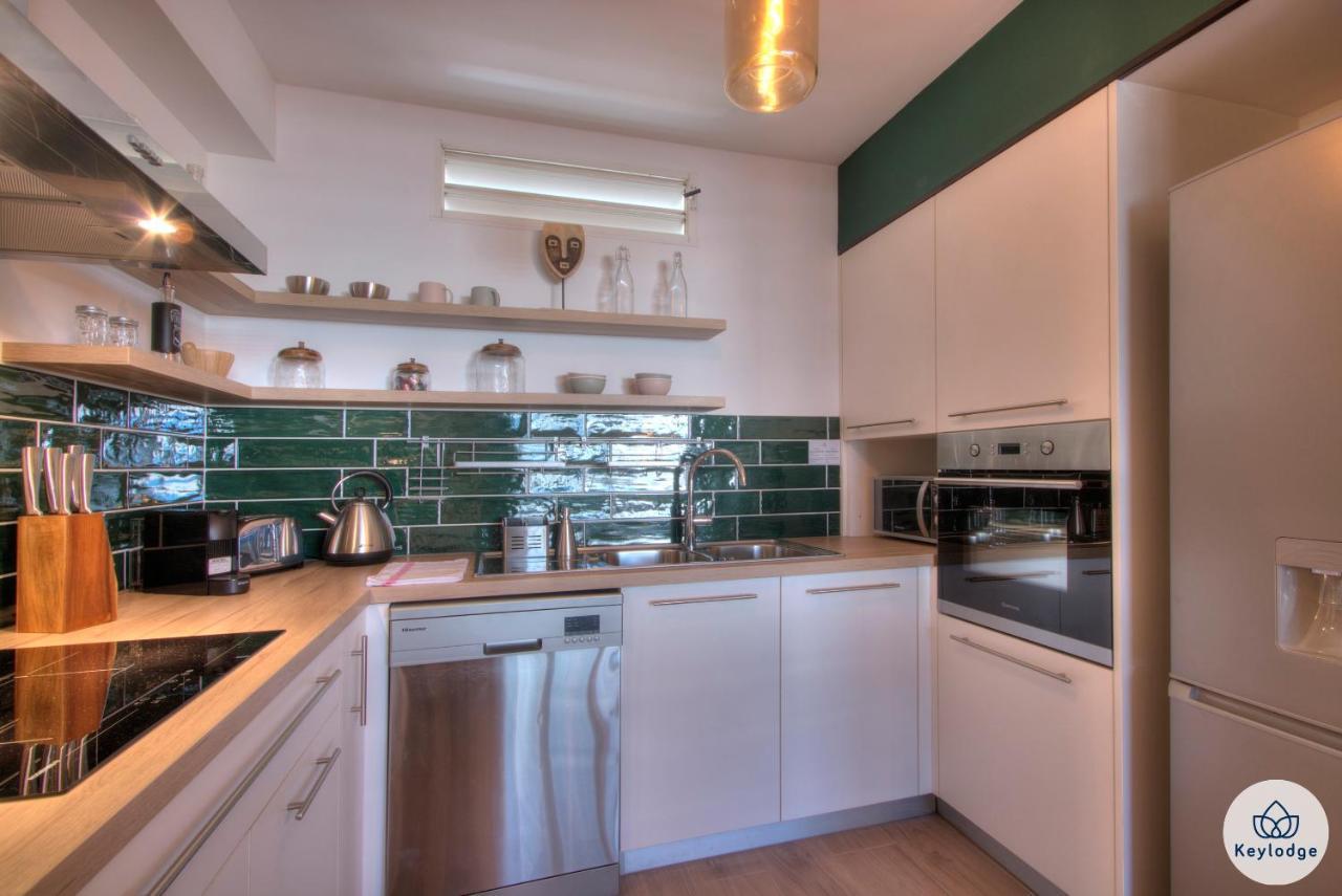 Apt - 4 Pers - Petit Duc - Renove - 44M² - Centre De Mont Rocquefeuil - Saint-Gilles-les Bains Luaran gambar