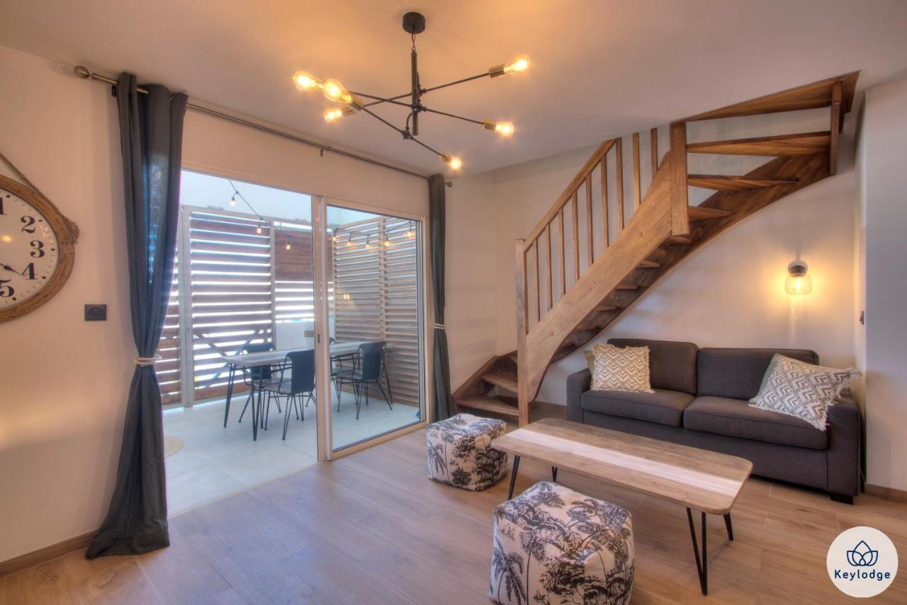 Apt - 4 Pers - Petit Duc - Renove - 44M² - Centre De Mont Rocquefeuil - Saint-Gilles-les Bains Luaran gambar