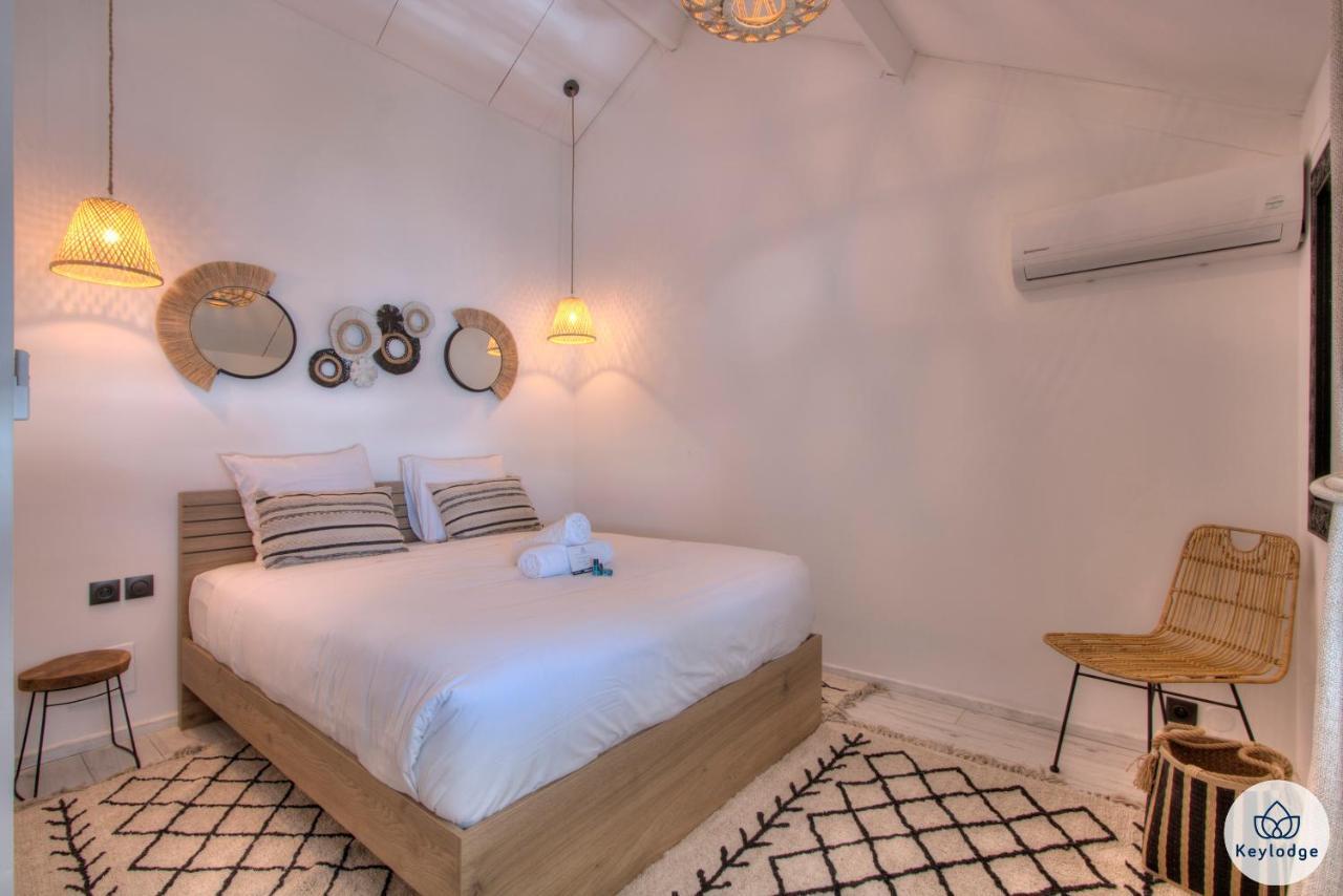 Apt - 4 Pers - Petit Duc - Renove - 44M² - Centre De Mont Rocquefeuil - Saint-Gilles-les Bains Luaran gambar